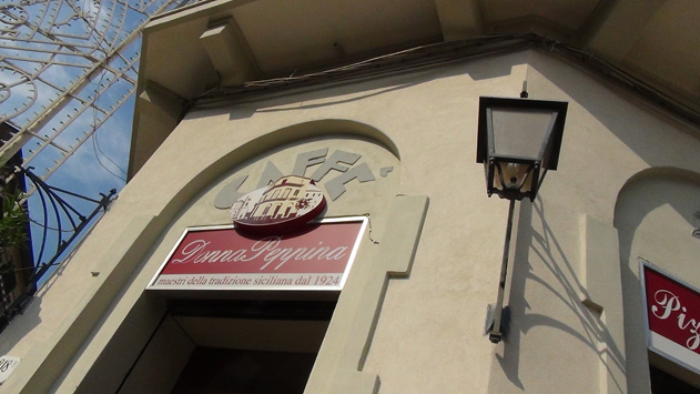 La video ricetta della Siciliana, pizza fritta di Zafferana Etnea (CT)