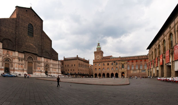 Piazza Maggiore, cuore di Bologna