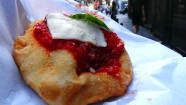 La Montanara, l’altra pizza fritta resa immortale da Donna Sophia