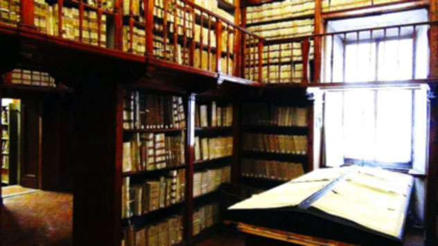 L’archivio degli Innocenti, sei secoli di storie dell’infanzia a Firenze