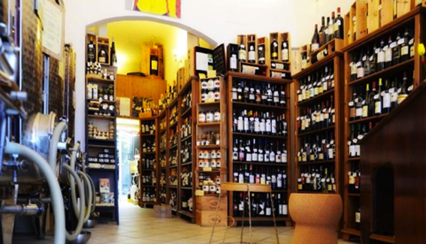 All’enoteca Perbacco di Milano, il vino fuori Expo