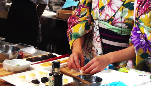 La ricetta delle palline di sushi di Junko Ikuta