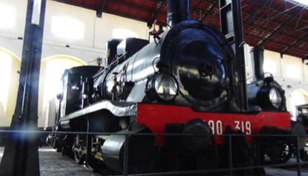 Museo Ferroviario di Pietrarsa, treni storici per viaggiare con la mente