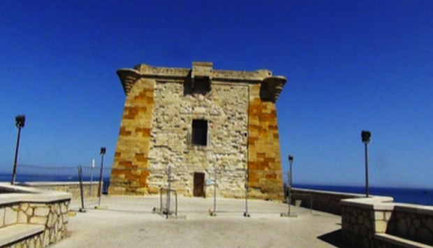 Torre di Ligny, proiezione di Trapani tra due mari