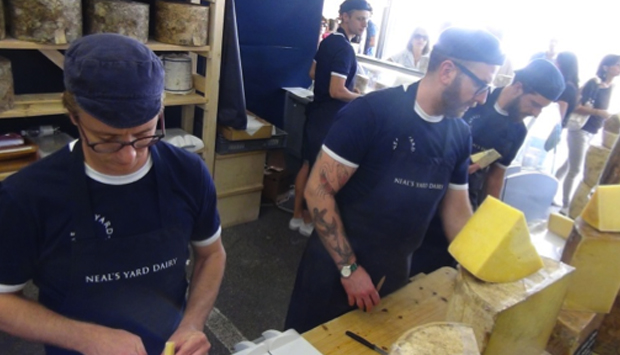 Gli strepitosi formaggi britannici della Neal’s Yard Dairy