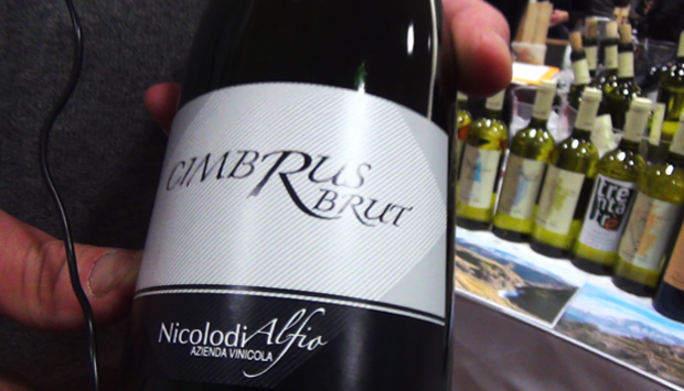 Cimbrus Brut, bollicine trentine d’Autore da uva Lagarino Bianco