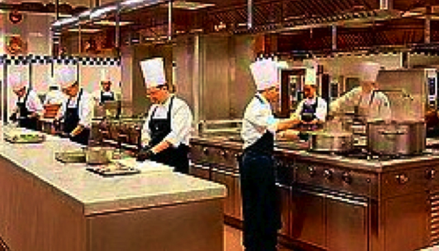 Nella pancia operosa di Peck a Milano, si scopre una materia stellare