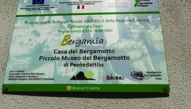 La Casa del Bergamotto, museo-negozio a Pentedattilo (RC)