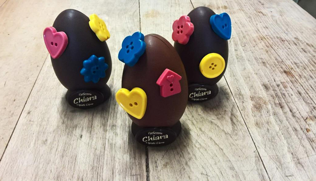 Uova di pasqua artistiche alla pasticceria Chiara di Olgiate Olona (VA)