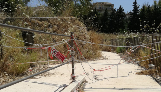 Il Parco Archeologico Neapolis di Siracusa nel degrado totale