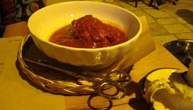La Uascézze, a Bari la cucina tradizionale pugliese proposta da giovani