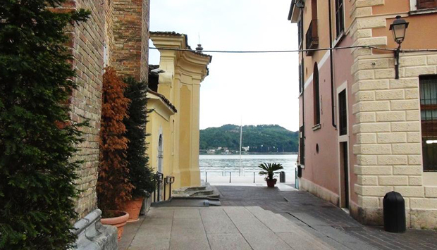 Salò, la bellezza discreta del lago di Garda