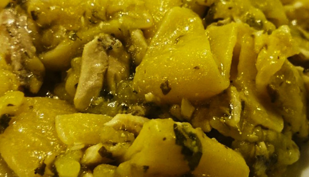 Spaghettu minuzzato di Nonna Tana, ricetta del Gente di Mare di Acitrezza