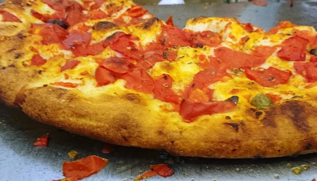 Al Panificio Fiore di Bari, la migliore focaccia barese della città