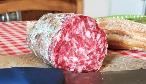 Dal cremonese Carlo Eugenio Fiorani, il pane e salame come eccellenza