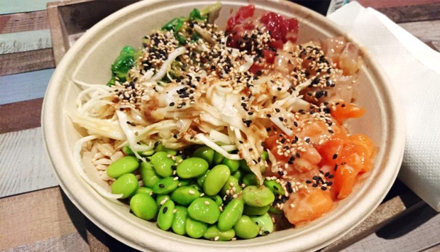 I Love Poke, a Milano esplode la mania per lo street food delle Hawaii