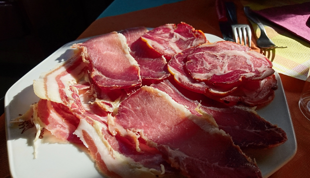 Dall’Antico Suino Nero Lucano in Basilicata, carni e salumi eccezionali