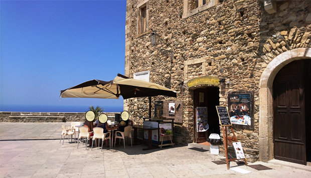 Al bar La Torretta di Fiumefreddo Bruzio, per la Cremolata di fichi