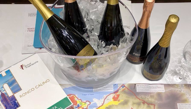 Ronco Calino, Franciacorta: Pinot Noir, Chardonnay, Erbamat, eleganza
