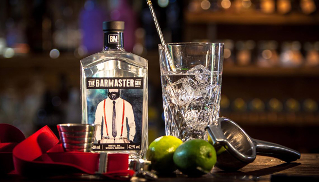Gin italiano nel Negroni Veneziano