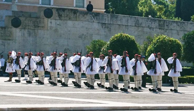 Il Cambio della Guardia ad Atene, un cerimoniale spettacolare