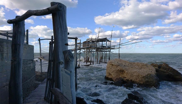 Storie di trabocchi e di briganti, in Abruzzo