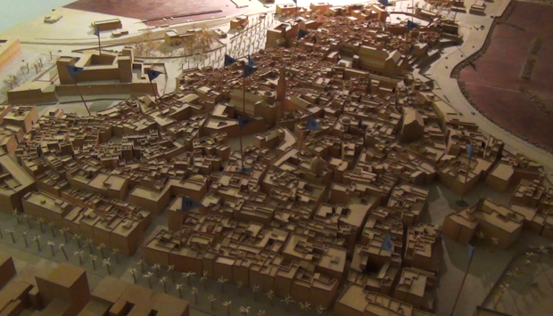 Plastico di Bari Vecchia a Palazzo Simi, urbanistica come opera d’arte
