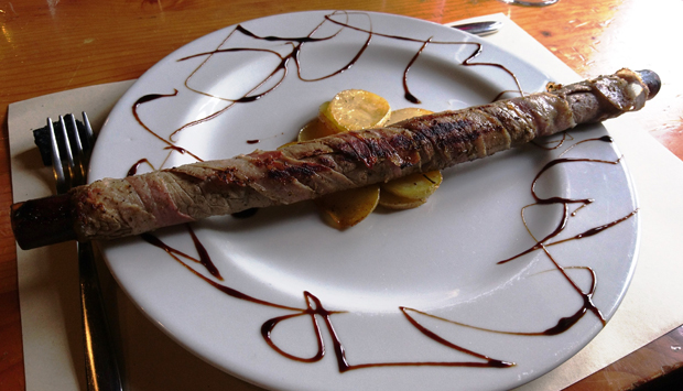 Il Bastone al sublime ristorante Antica Torre nel Monastero di Torba (VA)