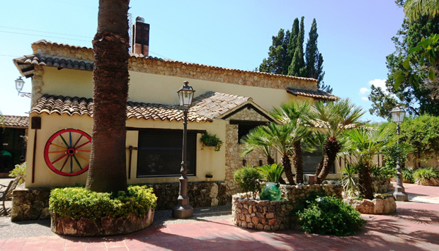Papyrus a Siracusa, straordinario b&b culturale alla foce del fiume Ciane