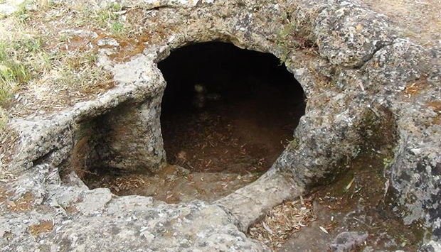 Necropoli di Anghelu Ruju ad Alghero, memoria della Sardegna preistorica