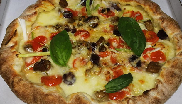 Norma e buoni impasti di Pizzeria Ramona asporto e domicilio a Catania