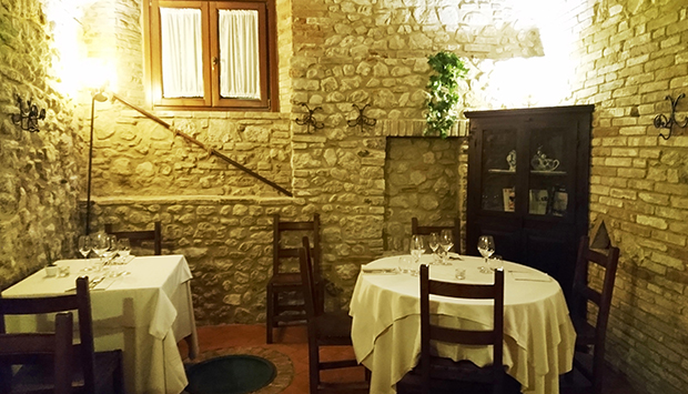 Ristorante al Mastin Vecchio a Verucchio (RN) per scoprire le Zavardone