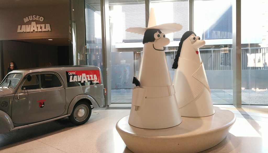 Il viaggio interattivo del Museo Lavazza a Torino, miscela di cultura del caffè e stupore sensoriale