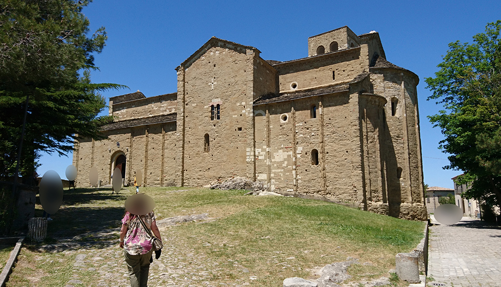 La Cattedrale di San Leo in provincia di Rimini, millenaria testimonianza spirituale del Montefeltro