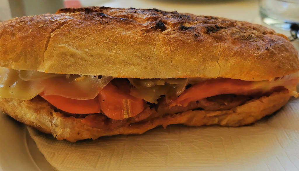 Bar Zurigo a Villapiana Lido (CS), quando anche un panino è gastronomia tipica calabrese