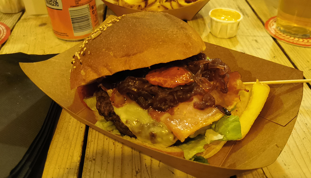 Rolling Goat, pub gourmet di Cassano Magnago (VA): birre da catena del freddo e burger d’autore